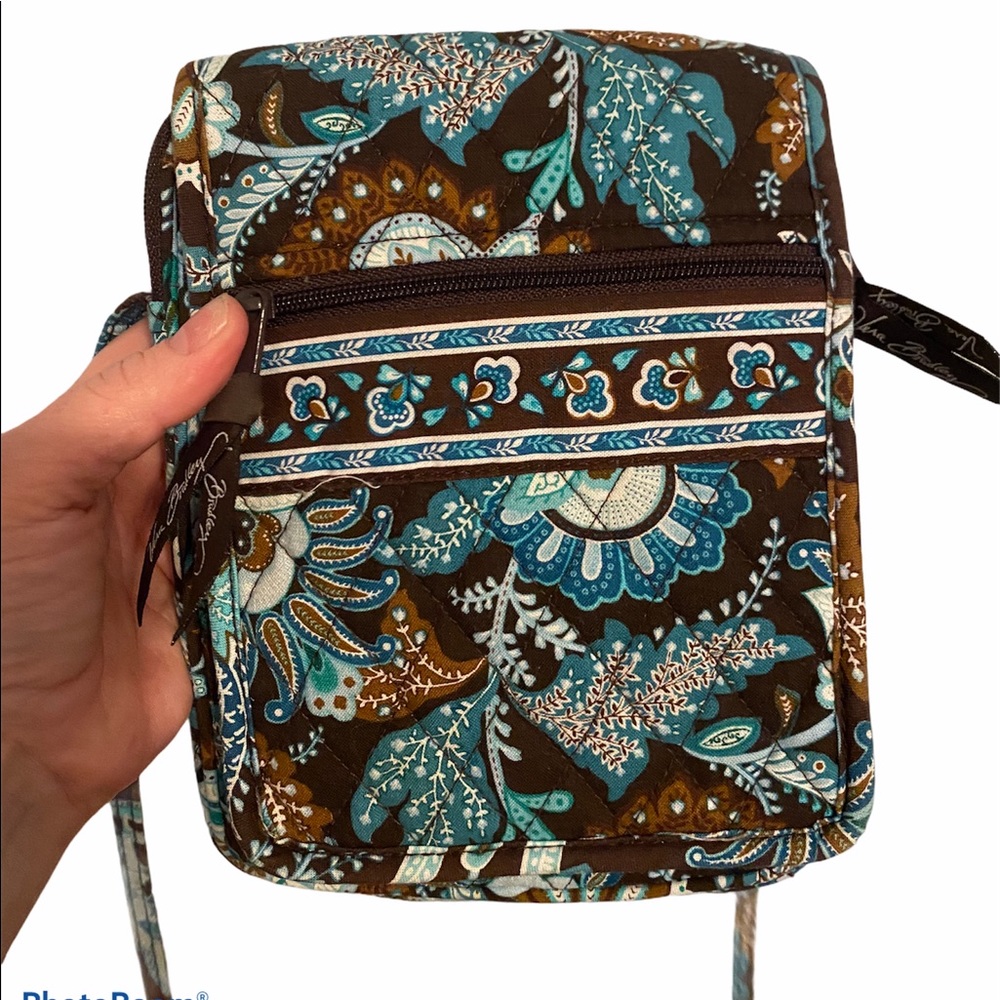 Vera Bradley crossbody purse. EUC